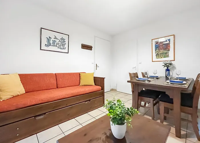 Sejour Familial Rdc, Parking, Piscine Chauffee Apartamento Prayssac