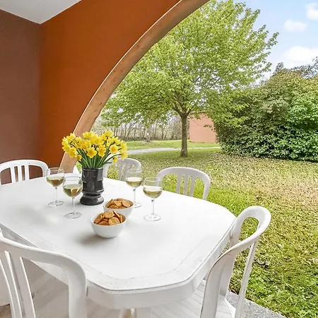 Familial Rdc, Parking, Piscine Chauffée Apartamento