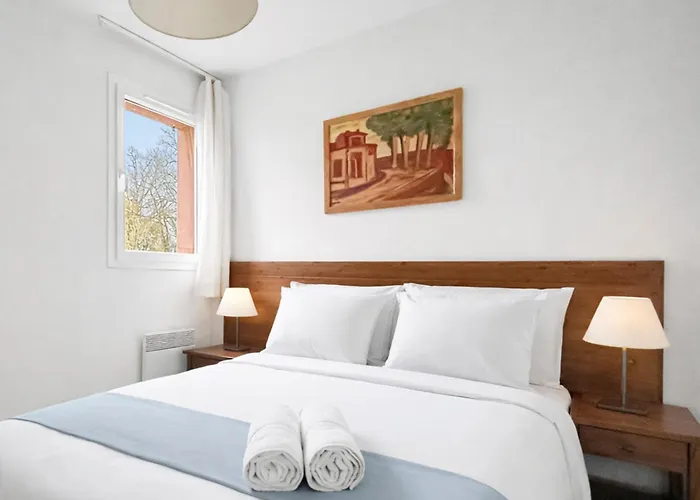 Sejour Familial Rdc, Parking, Piscine Chauffee דירה Prayssac